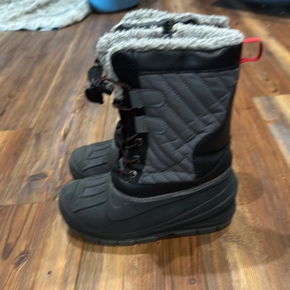Cat & Jack Black and Gray Rain & Snow Boots with Fur Lining
